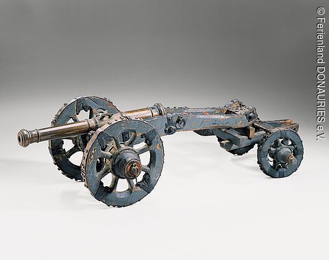 Eine Kanone aus der Dauerausstellung zur Schlacht bei Höchstädt im Schloss Höchstädt