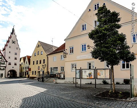 Blick auf KRONE Hotel Steakhaus Bar in Monheim