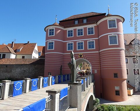 Donauwörth - Im Rieder Tor, dem letzten der vier Stadttore, befindet sich das "Haus der Stadtgeschichte"