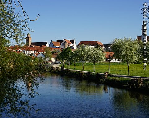 Stadtansicht von der Wörnitz aus