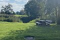 In der Wörnitz können Sie baden, am Sitzplatz essen und ausruhen.
