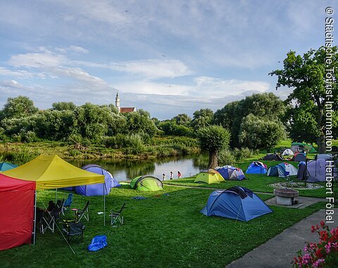 Der Kanuclub in Donauwörth am Ufer der Wörnitz gelegen
