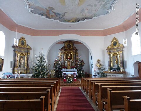 Katholische Filialkirche St. Alba von innen