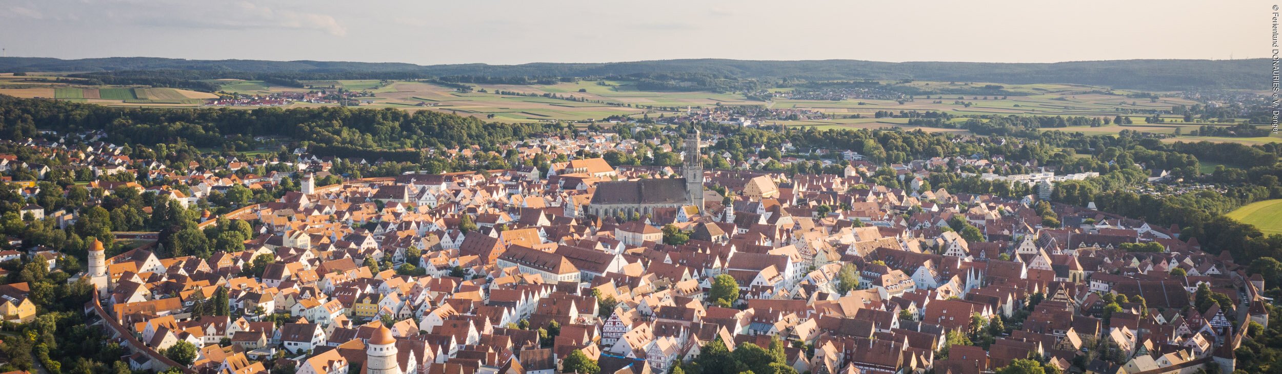 Luftaufnahme Nördlingen, Abendstimmung
