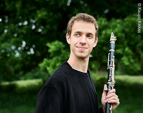 Der Musiker Jonathan Leibovitz mit seiner Klarinette