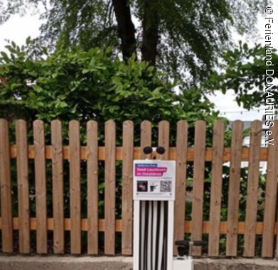 Eine Radservicestation mit Luftpumpe am Stiftungshaus in Lauchheim