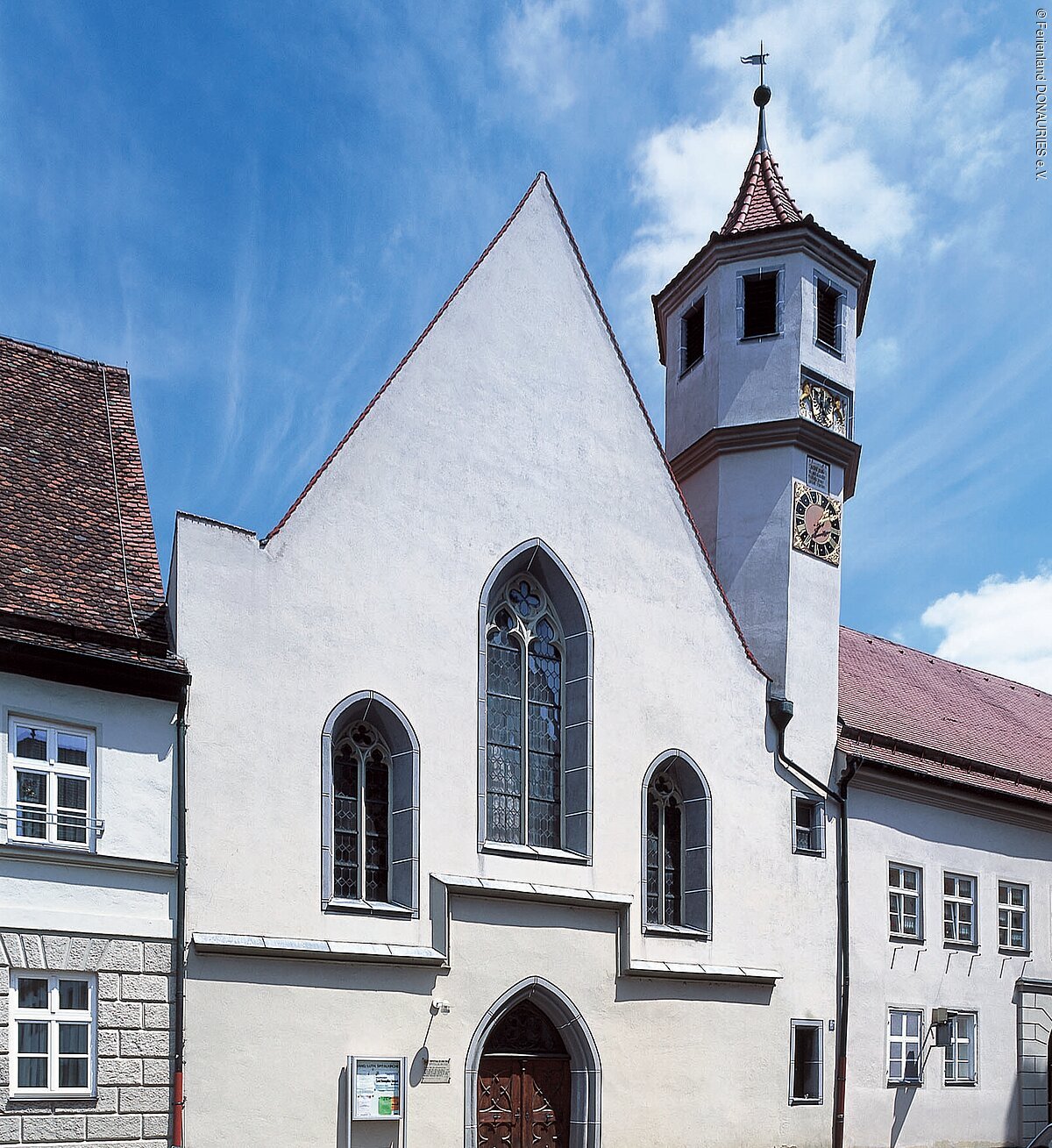 Außenansicht der Spitalkirche
